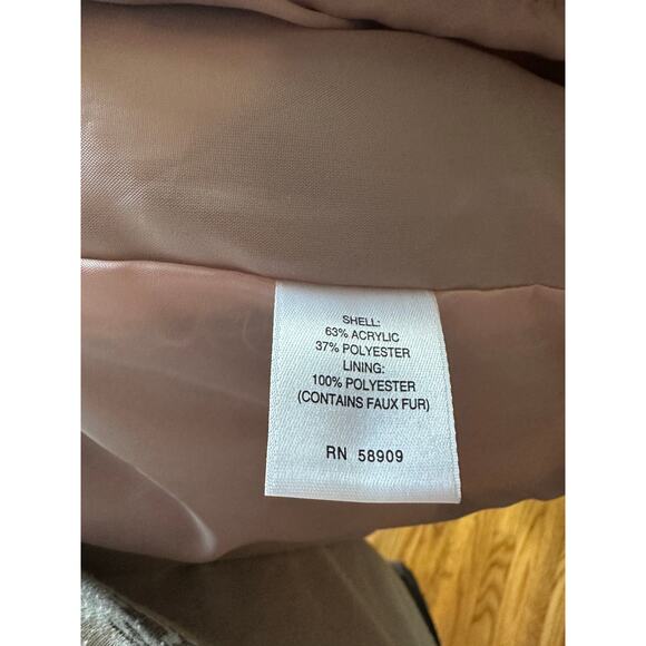 GB Girls Faux Fur Chevron Vest – Soft & Stylish Outerwear - Picture 2 of 5